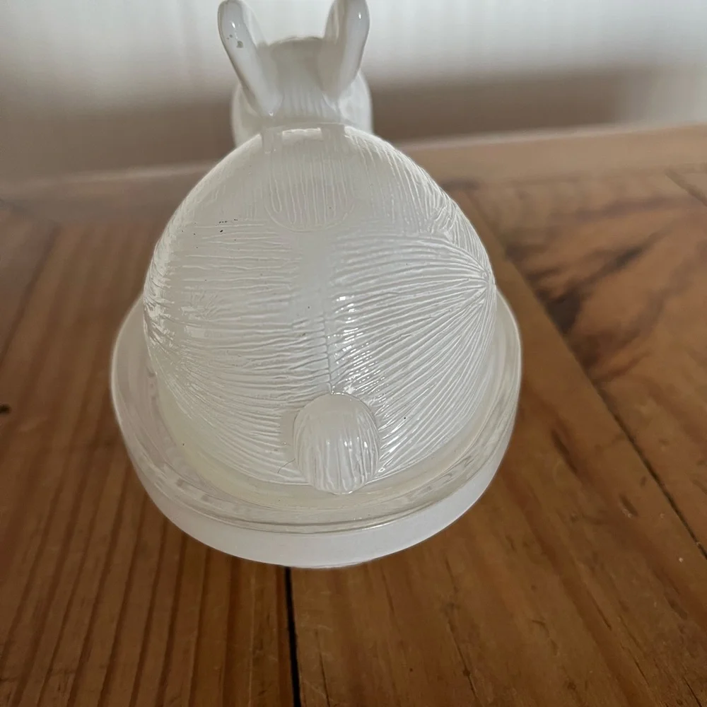 Target Bullseye Glass Easter Rabbit in a Nest Covered Dish